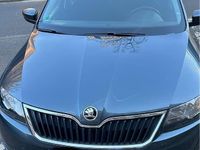 Gebraucht Skoda Rapid Active 90 PS (66 kW) 2018 Grau Kleinwagen