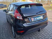 Gebraucht Ford Fiesta Titanium 101 PS (74 kW) 2015 Pantherschwarz Kleinwagen