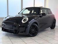 Gebraucht Mini Cooper S Classic 178 PS (130 kW) 2024 Midnight black ii Kleinwagen