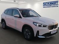 Neu BMW iX1 Performance 150 kW (204 PS) 2025 Weiß SUV