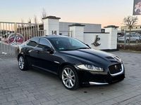 Gebraucht Jaguar XF S 275 PS (202 kW) 2015 Schwarz Limousine