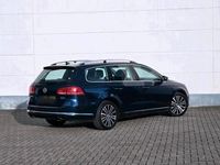 Gebraucht VW Passat 140 PS (102 kW) 2011 Blau Kombi