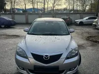 Używany Mazda 3 105 KM (77 kW) 2005 Srebrny Sedan/Limuzyna