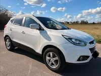Gebraucht Hyundai ix35 Trend 166 PS (122 kW) 2014 Weiß SUV