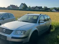 Second-hand VW Passat 105 CP (77 kW) 2002 Argintiu Break