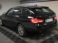 Gebraucht BMW 318 136 PS (100 kW) 2018 Schwarz Kombi