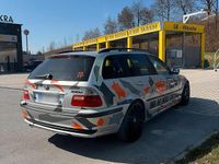 Gebraucht BMW 330 184 PS (135 kW) 2002 Silber Kombi