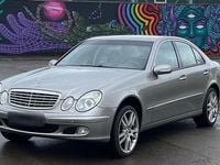 Usado Mercedes E320 224 HP (164 kW) 2003 Cinzento Sedan