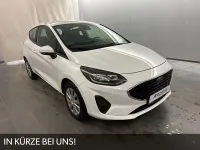Gebraucht Ford Fiesta Cool & Connect 75 PS (55 kW) 2022 Weiß Kleinwagen