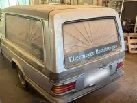 Gebraucht Mercedes 230 109 PS (80 kW) 1983 Silber Limousine