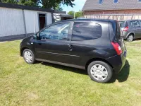Gebraucht Renault Twingo 75 PS (55 kW) 2011 Schwarz Kleinwagen