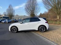 Gebraucht VW ID.3 Pro Performance 150 kW (204 PS) 2022 Weiß Kleinwagen