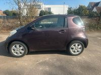 Gebraucht Toyota iQ 67 PS (49 kW) 2009 Violet Kleinwagen