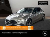 Gebraucht Mercedes A200 Progressive 163 PS (119 kW) 2025 Grau Limousine