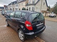 Gebraucht Mercedes A180 109 PS (80 kW) 2010 Schwarz Limousine