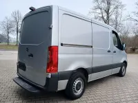 Gebraucht Mercedes Sprinter 143 PS (105 kW) 2020 Iridiumsilber mb 9775 (metallic) Van