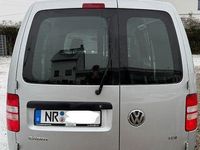 Gebraucht VW Caddy Maxi 102 PS (75 kW) 2014 Silber Van / Kleinbus