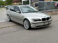 Gebraucht BMW 325 192 PS (141 kW) 2004 Gold Limousine