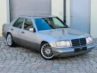 Gebraucht Mercedes 300 AMG 179 PS (131 kW) 1991 Rauchsilber Limousine