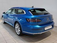 Gebraucht VW Arteon Elegance 218 PS (160 kW) 2022 Eisvogelblau metallic (metallic) Kombi