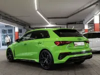 Gebraucht Audi RS3 Sport 400 PS (294 kW) 2023 Kyalamigrün Limousine