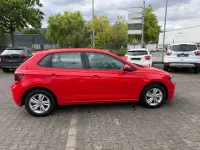 Gebraucht VW Polo Comfortline 80 PS (58 kW) 2019 Rot Kleinwagen