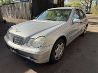 Gebraucht Mercedes C180 143 PS (105 kW) 2003 Silber Limousine