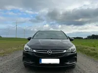 Gebraucht Opel Astra 136 PS (100 kW) 2018 Schwarz Limousine