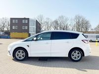 Gebraucht Ford S-MAX Titanium 150 PS (110 kW) 2019 Weiß Van / Kleinbus