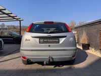 Gebraucht Ford Focus Viva 75 PS (55 kW) 2004 Silber Limousine