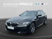 Gebraucht BMW 530e M Sport 292 PS (214 kW) 2023 Saphirschwarz Kombi