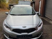 Second-hand Kia Ceed 128 CP (94 kW) 2014 Argintiu Hatchback