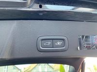 gebraucht Volvo XC40 2WD EU6d B4 R-Design ACC Kamera H&K LED