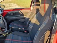 Gebraucht Peugeot 108 Active 69 PS (50 kW) 2014 Rot Kleinwagen