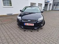 Gebraucht Ford Focus Titanium 115 PS (84 kW) 2014 Schwarz Kombi