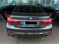 Gebraucht BMW 740 326 PS (239 kW) 2018 Grau Limousine