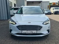 Gebraucht Ford Focus 120 PS (88 kW) 2020 Weiß Limousine