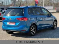 Gebraucht VW Touran Active 122 PS (89 kW) 2023 Blau Van / Kleinbus