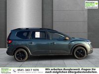 Gebraucht Dacia Jogger Extreme 141 PS (103 kW) 2025 Zedergrün Van / Kleinbus
