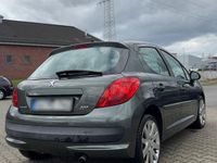Gebraucht Peugeot 207 150 PS (110 kW) 2009 Grün Limousine