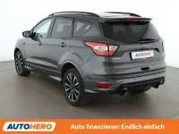 Usado Ford Kuga ST-Line 175 HP (128 kW) 2018 Cinzento SUV