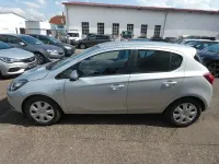 Gebraucht Opel Corsa Edition 90 PS (66 kW) 2018 Argon silber/ice silver (m2) Kleinwagen