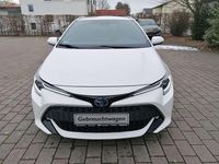 Gebraucht Toyota Corolla Club 98 PS (72 kW) 2019 Super white 2 Kombi
