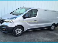 Usado Renault Trafic 170 CV (125 kW) 2021 Gris Monovolumen