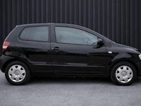 Gebraucht VW Fox 60 PS (44 kW) 2011 Schwarz Kleinwagen