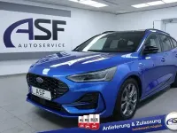 Gebraucht Ford Focus ST-Line X 155 PS (114 kW) 2024 Dynamic blau Kombi