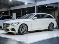 Gebraucht Mercedes C180 AMG line 156 PS (114 kW) 2020 Weiß Limousine