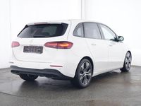 Gebraucht Mercedes B200 Progressive 150 PS (110 kW) 2025 Polarweiß Van / Kleinbus