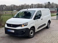 Gebraucht Peugeot Partner 131 PS (96 kW) 2019 Weiß Van / Kleinbus