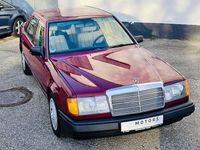 Gebraucht Mercedes E300 180 PS (132 kW) 1989 Rot Limousine